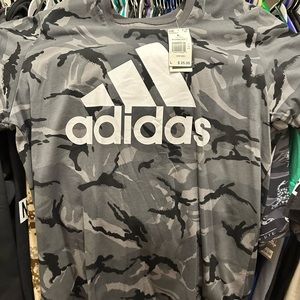 Large Gray black urban camo Adidas shirt